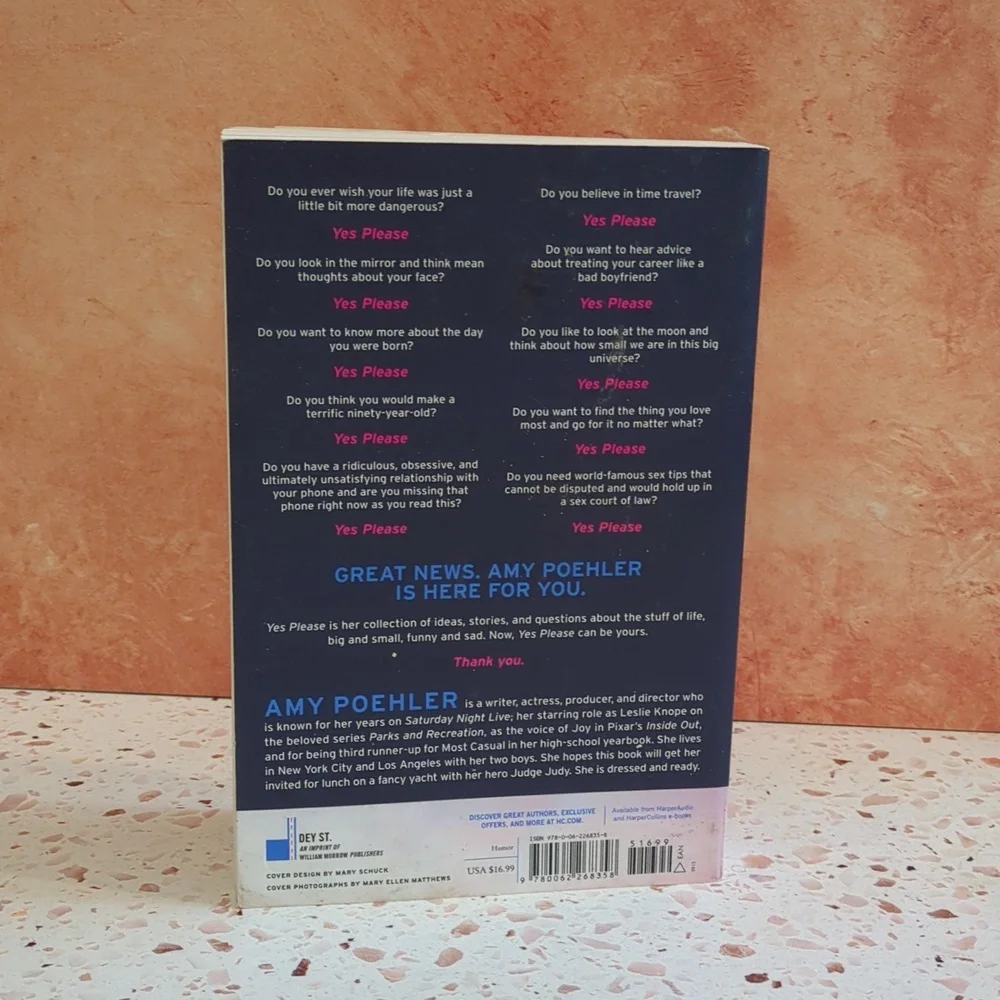 Yes Please | Amy Poehler | Dey St. | Humorous Trade Paperback